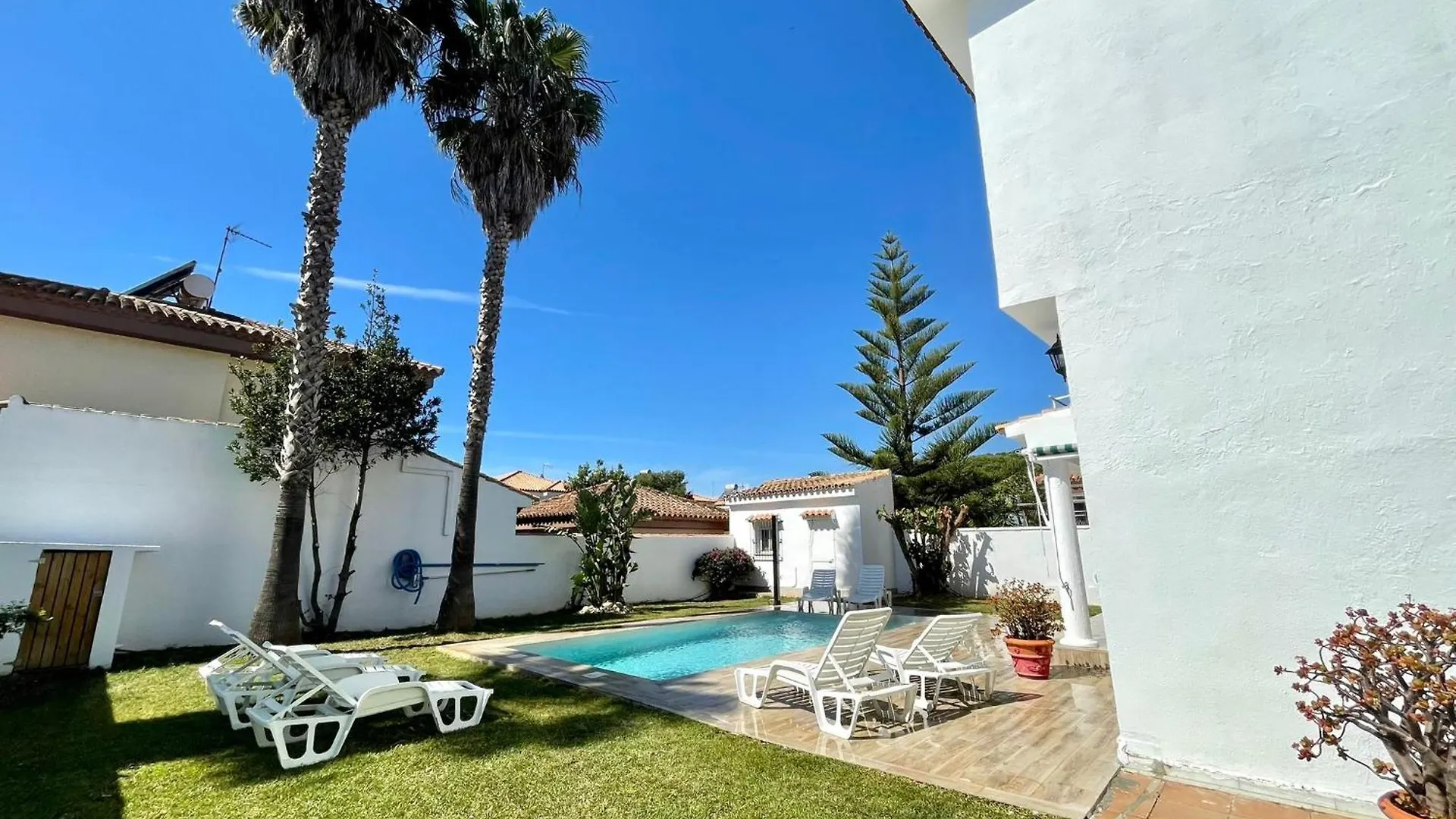 Holiday home Chalet Eden Azul Chiclana de la Frontera